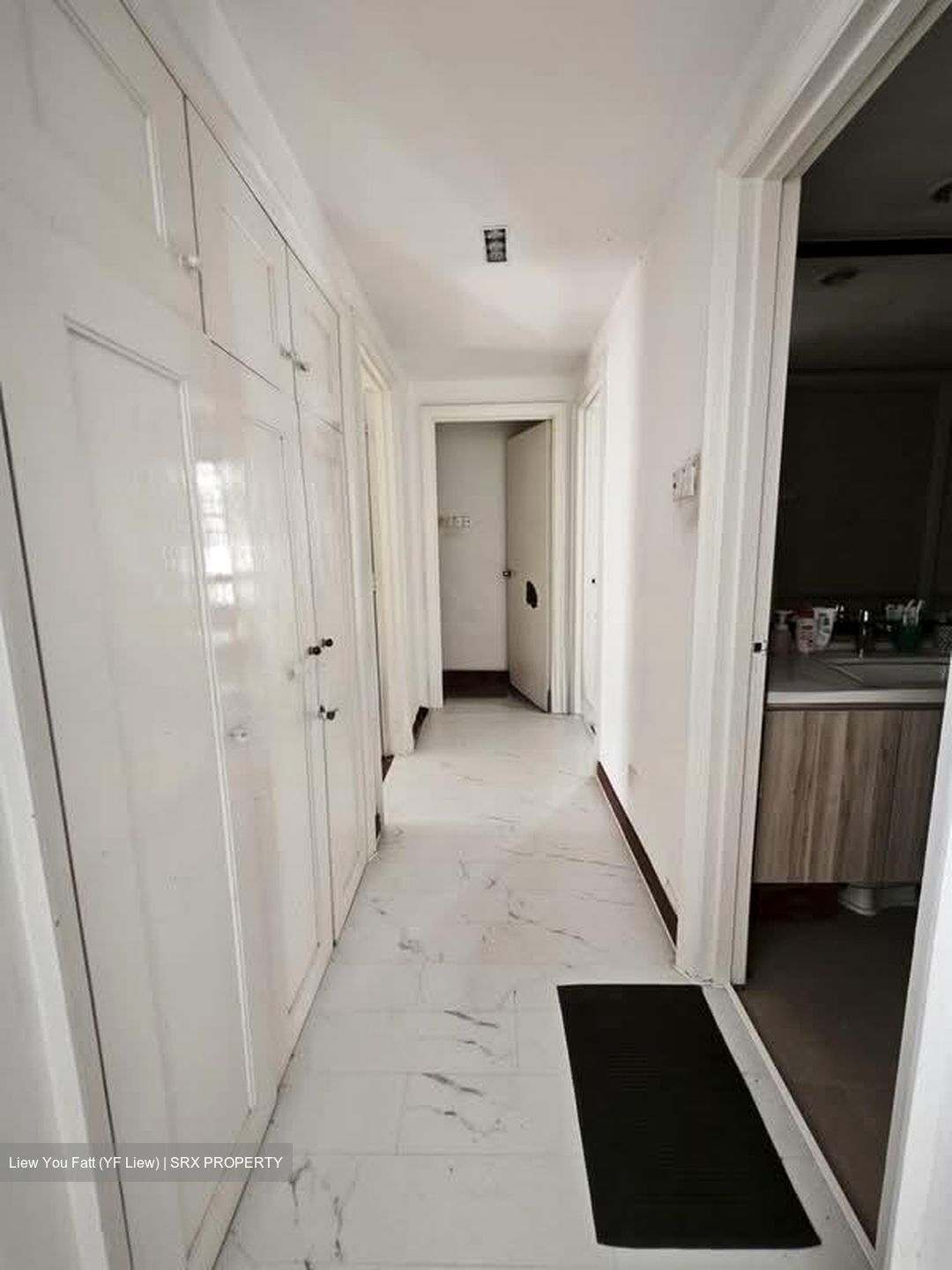 Parkview Apartments (D23), Apartment #596412651